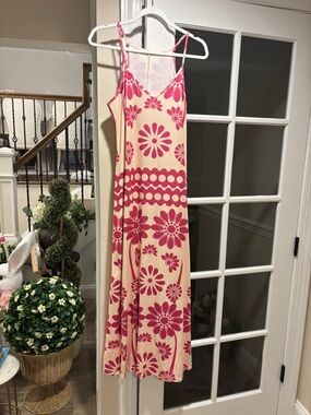 Women's Pink Floral Spaghetti Strap Maxi Dress- NWOT Side Large
